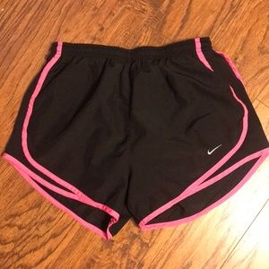 Women’s Nike Dri-Fit Short